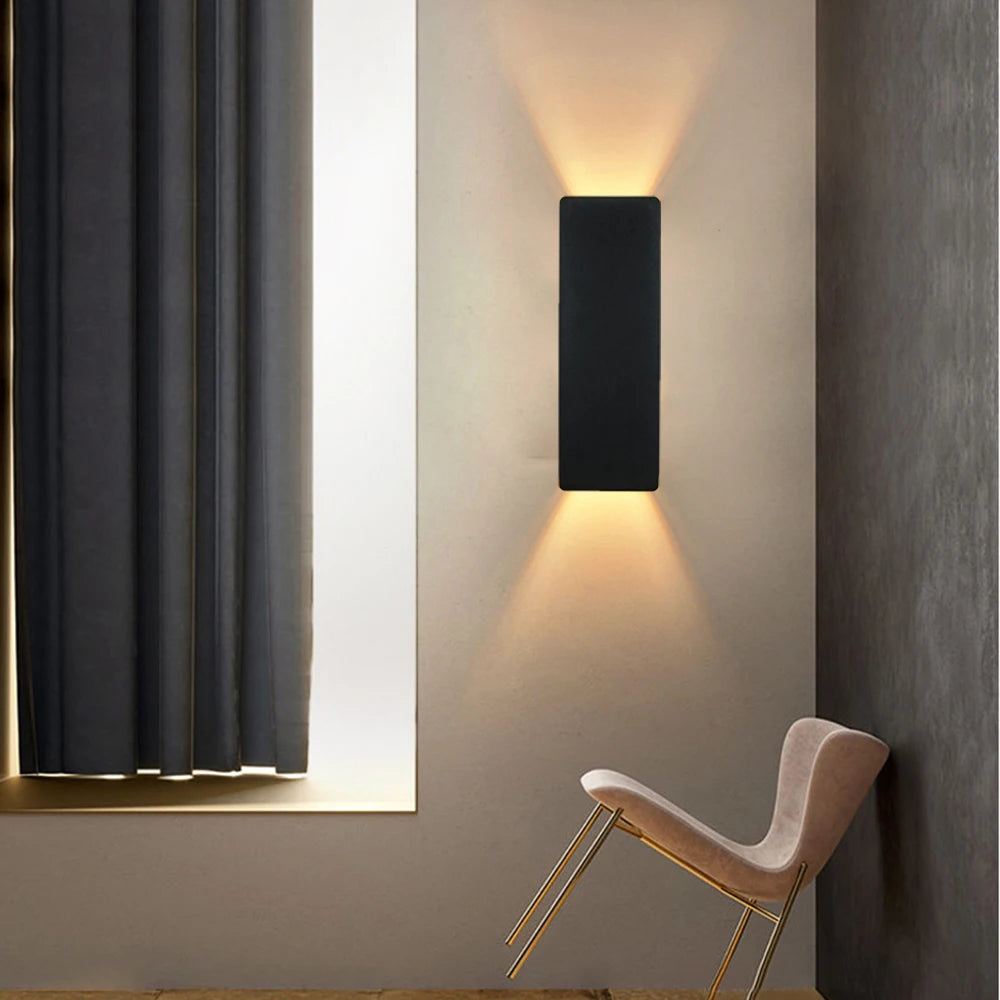 Idun | Slim LED Indoor Wall Light