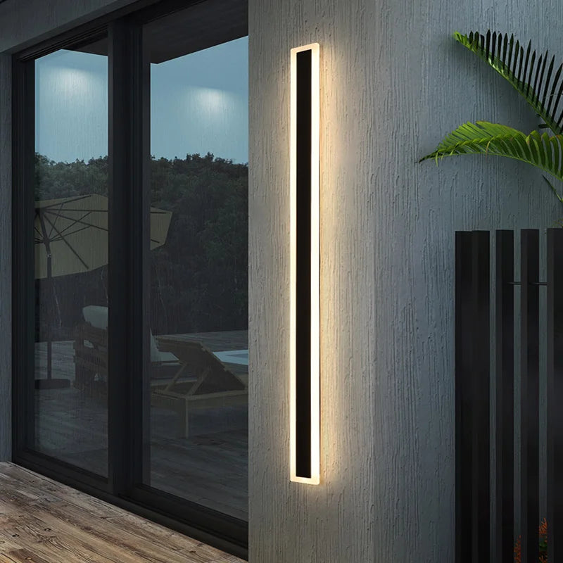 Fionn | Long LED Outdoor Wall Sconce