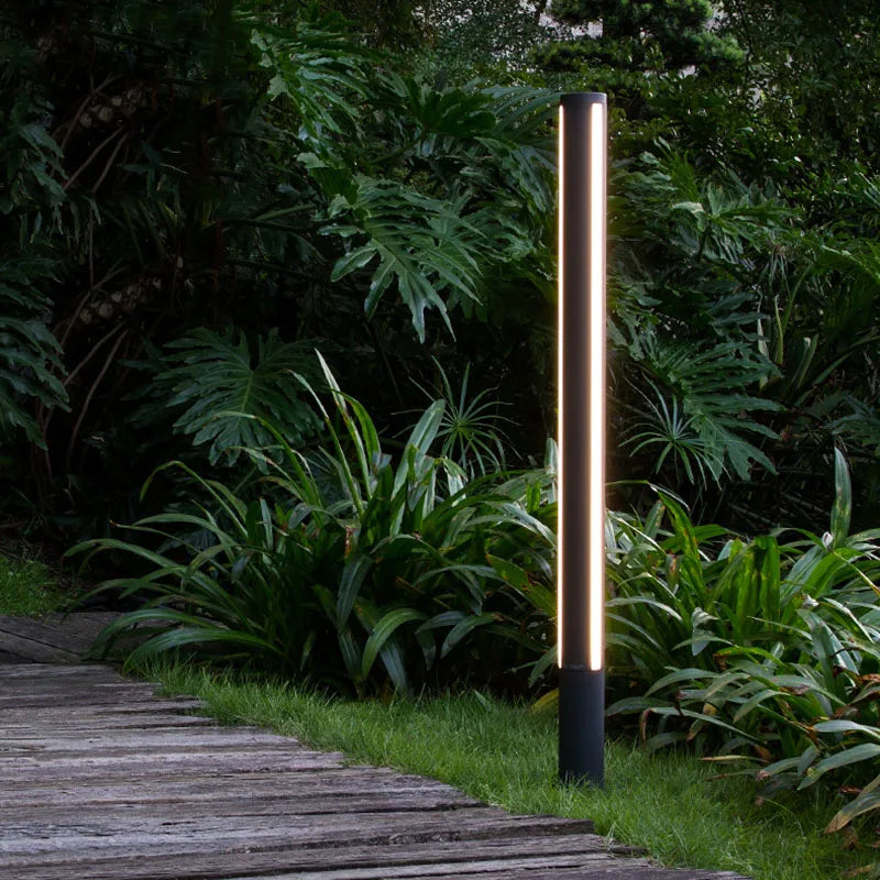 Brigid | Trihedral Stainless Steel Lawn Light