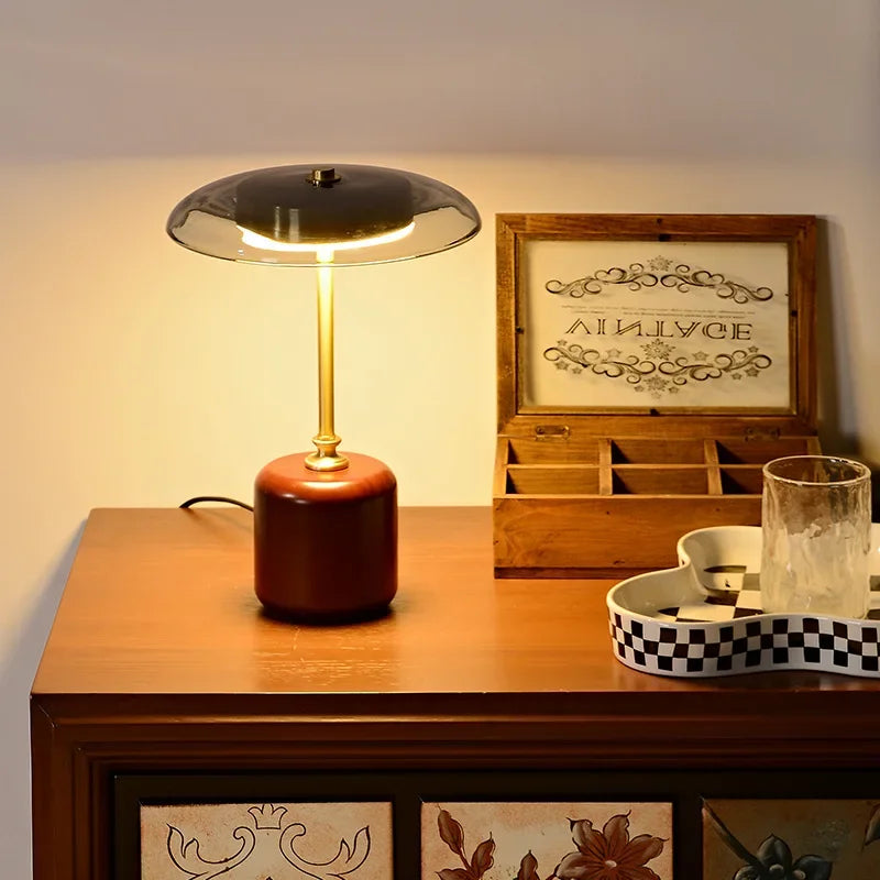 Tacita | Brass Table Lamp