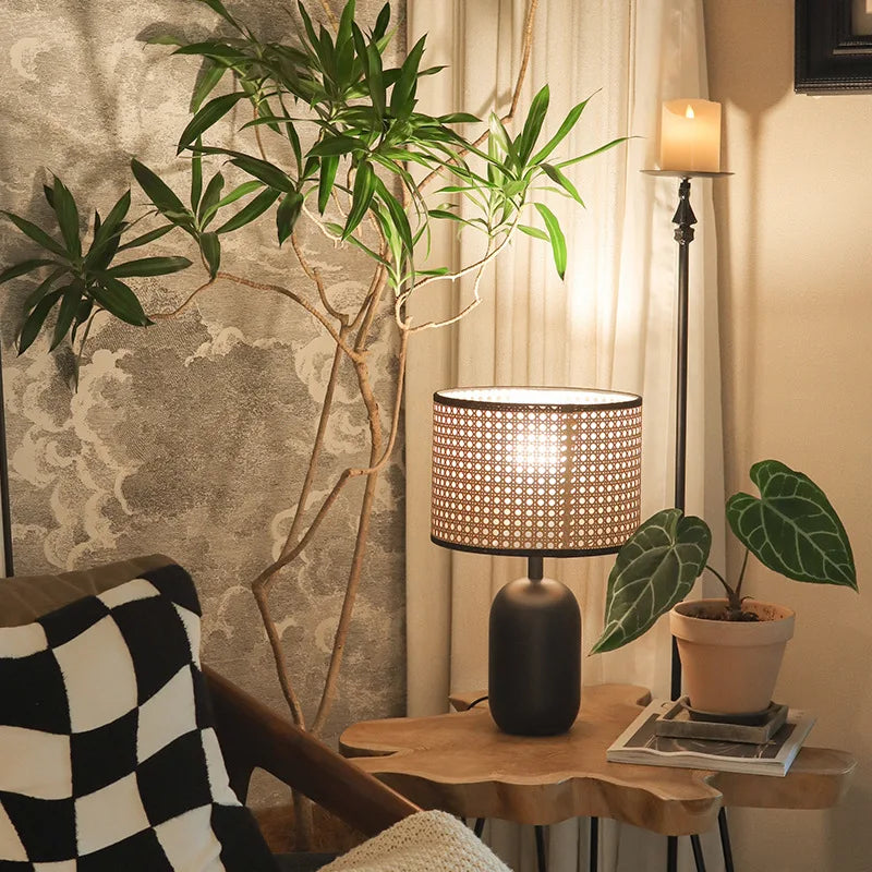 Rutilia | Rattan Table Lamp