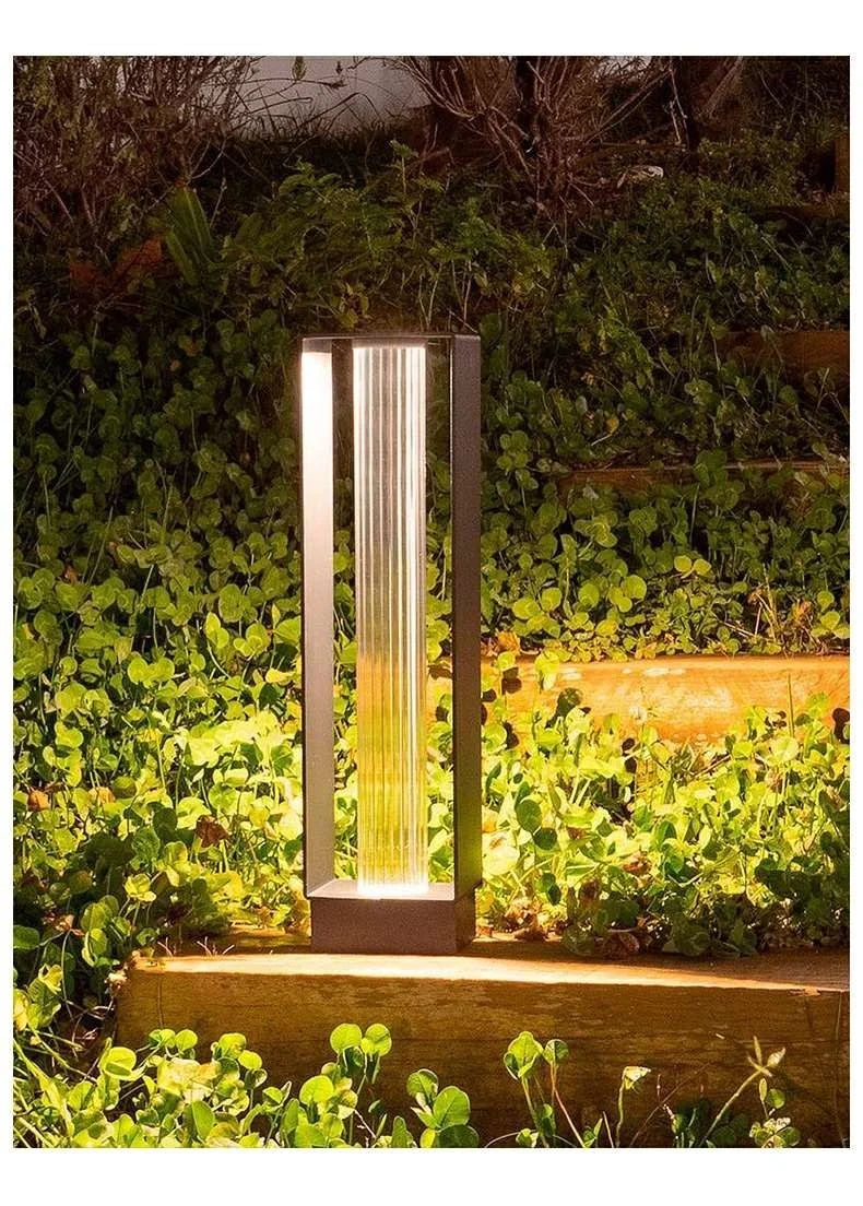 Áine | Solar Landscape Garden Light