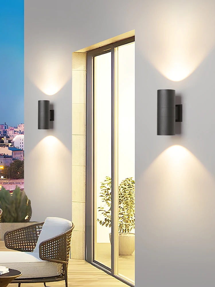 Saoirse | Cylindrical Outdoor Wall Lamp