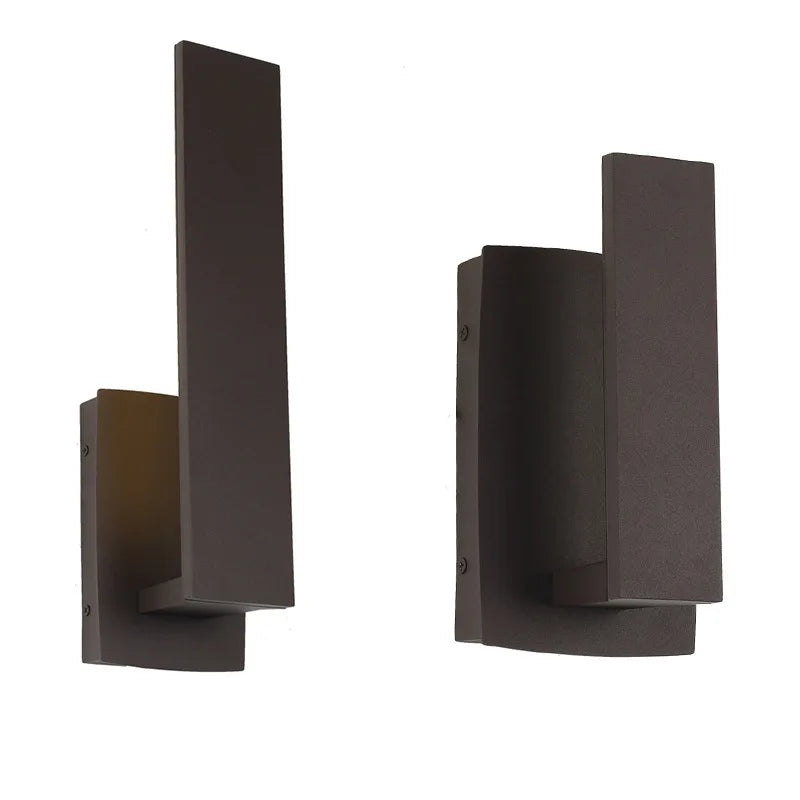 Salvador | Minimalist Outdoor Wall Lamp